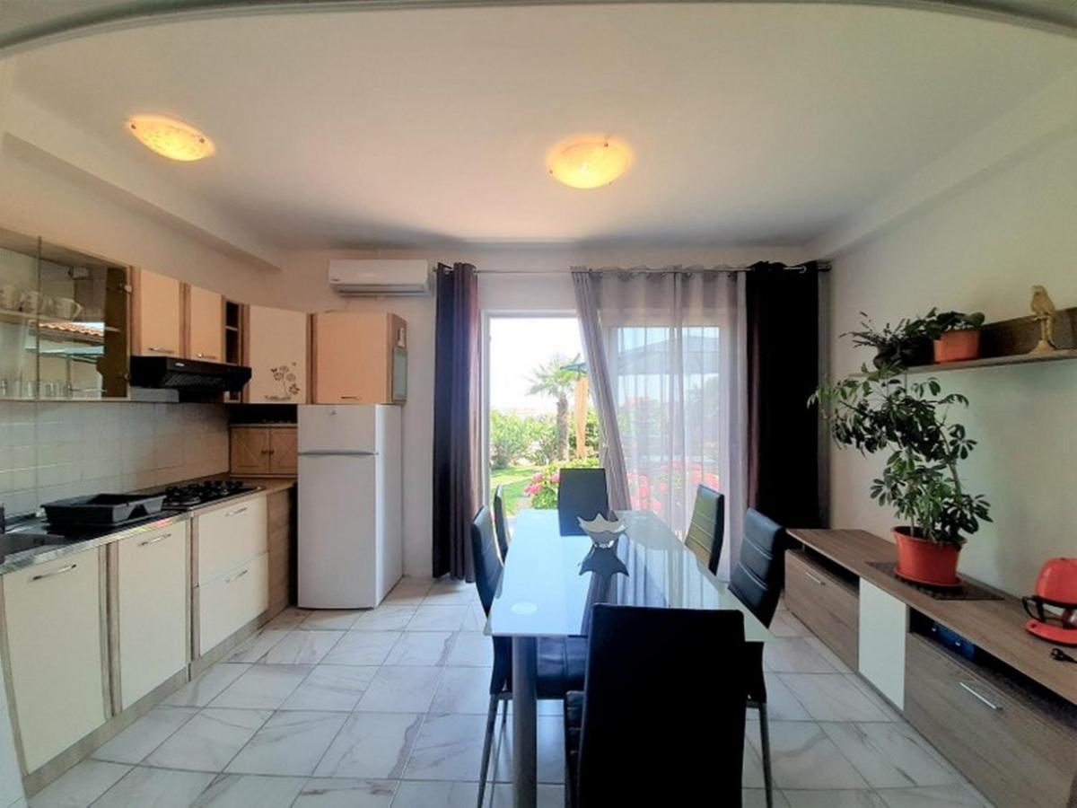 Apartments Nada Krk Island Εξωτερικό φωτογραφία