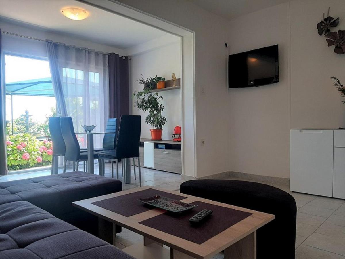 Apartments Nada Krk Island Εξωτερικό φωτογραφία