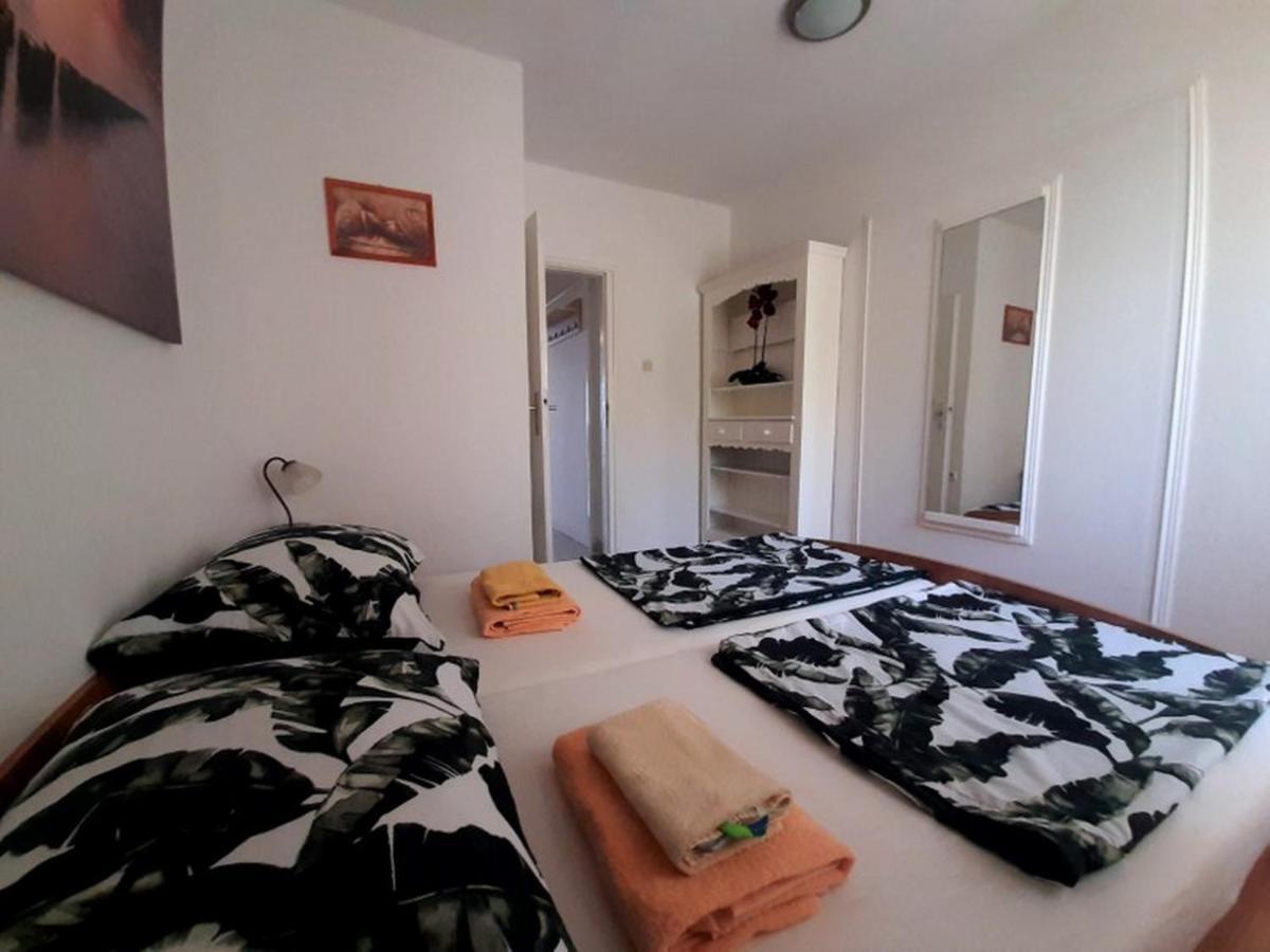 Apartments Nada Krk Island Εξωτερικό φωτογραφία
