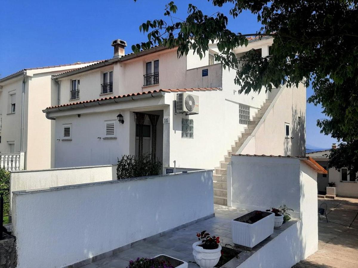 Apartments Nada Krk Island Εξωτερικό φωτογραφία