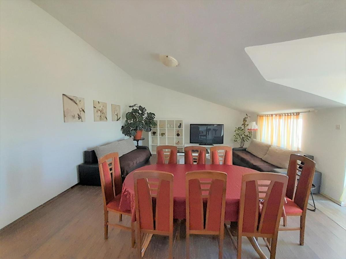 Apartments Nada Krk Island Εξωτερικό φωτογραφία